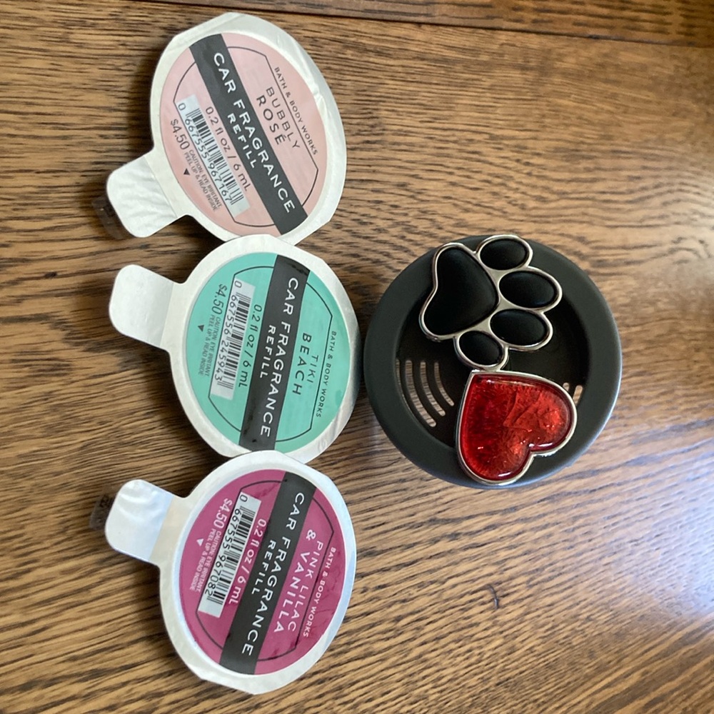 Bath and Body  Works car diffuser and refills